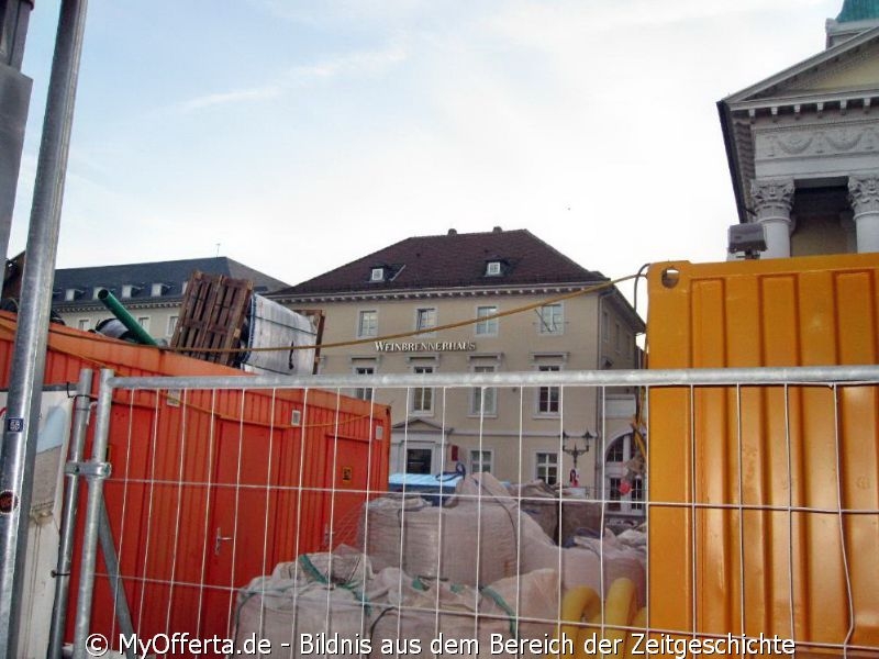 Karlsruhe - Marktplatz und seine Umgebung nach dem Aufwachen am 25.01.2016