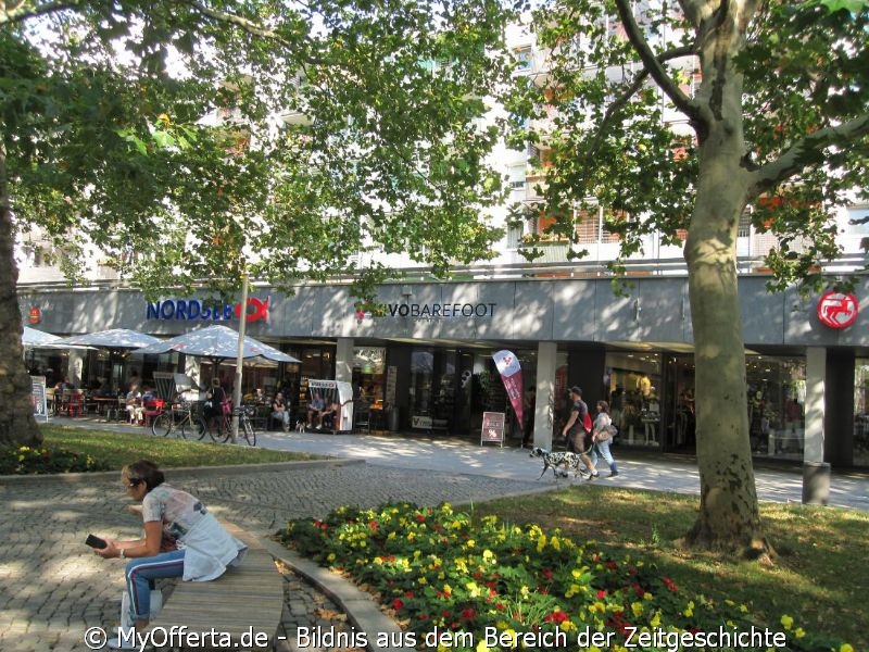 Hauptstraße in Dresden im Sommer 2019