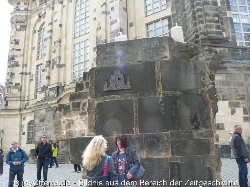 Die Frauenkirche Dresden blickt auf eine tausendjährige Geschichte zurück.