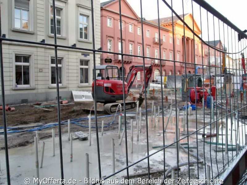 Karlsruhe - Marktplatz und seine Umgebung nach dem Aufwachen am 25.01.2016