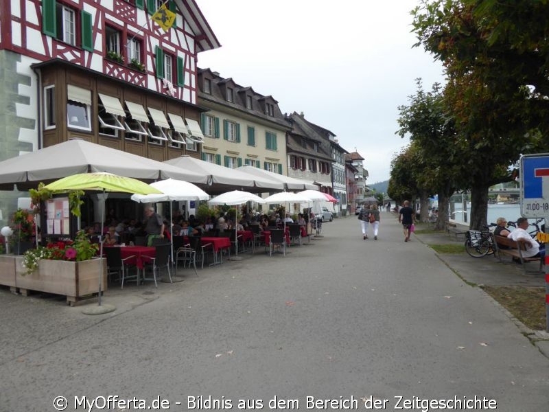 Stein am Rhein in der Schweiz wird erst 1267 erstmals als Stadt urkundlich erwähnt
