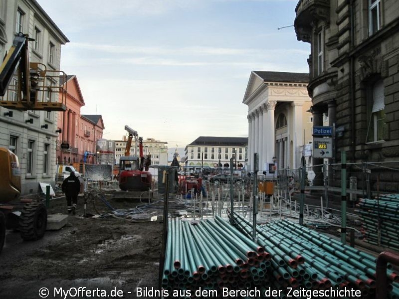 Karlsruhe - Marktplatz und seine Umgebung nach dem Aufwachen am 25.01.2016