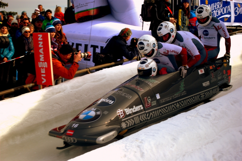 Weltmeisterschaft in Winterberg im Bob und Skeleton