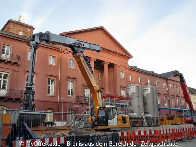 Karlsruhe - Marktplatz und seine Umgebung nach dem Aufwachen am 25.01.2016