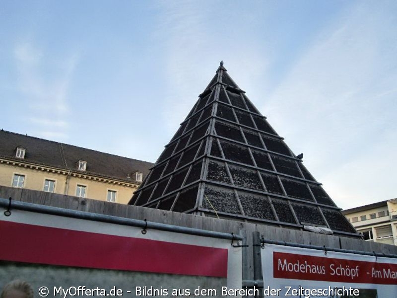 Karlsruhe - Marktplatz und seine Umgebung nach dem Aufwachen am 25.01.2016