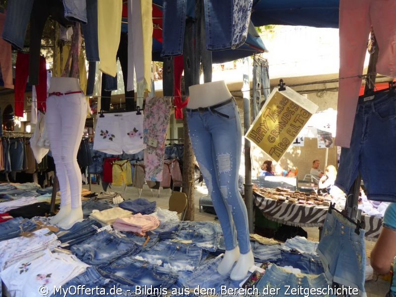 Der Sonntagszigeunermarkt in Tordera, Katalonien, Spanien