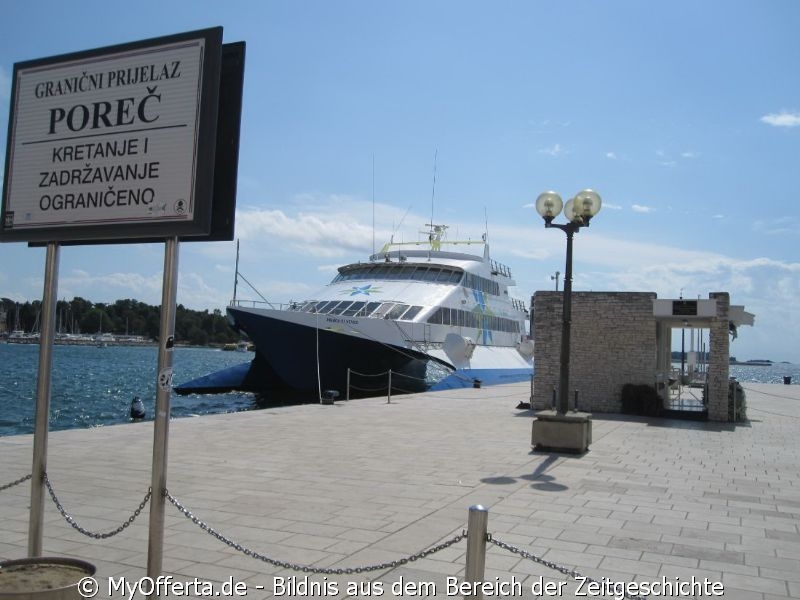 Nach dem Zweiten Weltkrieg gehörte Porec zu Jugoslawien und jetzt zur Kroatien.