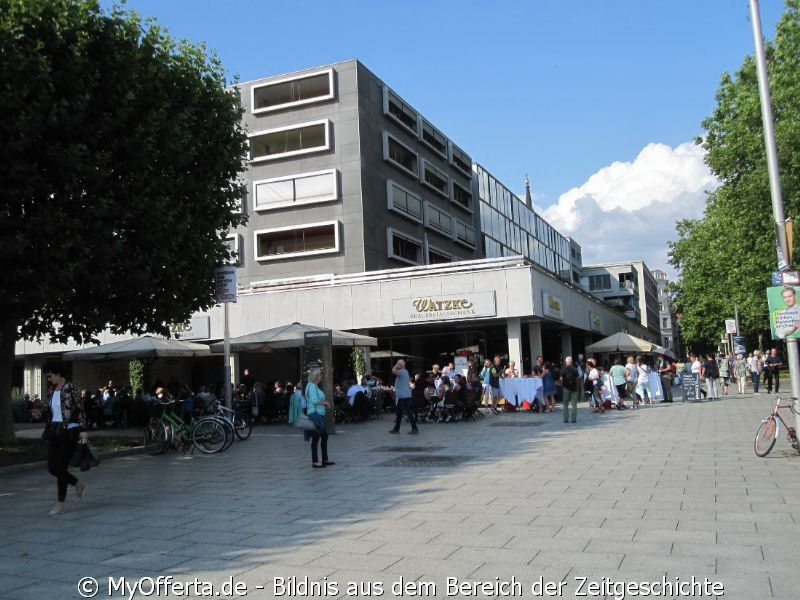 Hauptstraße in Dresden im Sommer 2019