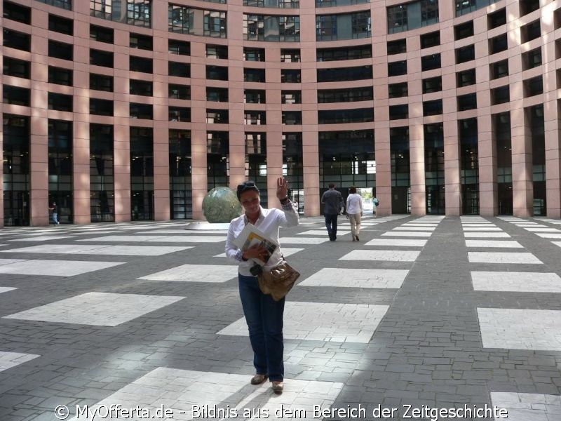 Andzelika Pallach besucht EU-Parlament in Strassburg