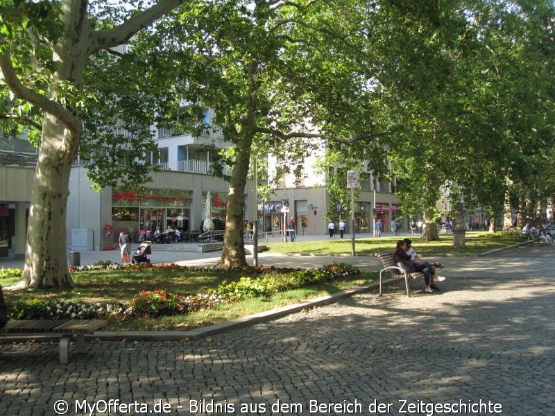 Hauptstraße in Dresden im Sommer 2019